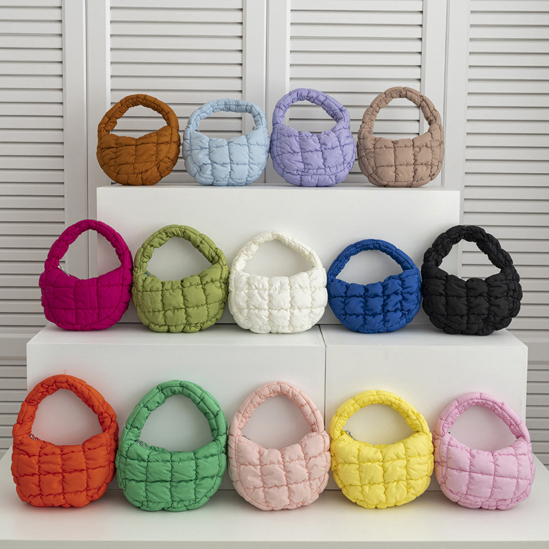 Home Textiles Store - กระเป๋าถือแฟชั่นทรงพัฟฟ์มินิ กระเป๋าสะพายทรงกลมแบบควิลท์ ใส่โทรศัพท์ หรูหรา นุ่ม ไนลอนบุ